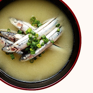 Banded Blue-Sprat and Green Onion Miso Soup