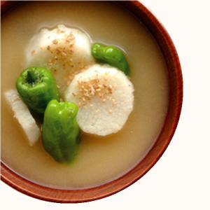 Deep-fried Yam and Sweet Green Pepper Miso Soup