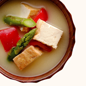 Asparagus, Thick Deep-fried Tofu and Sweet Red Pepper Miso Soup